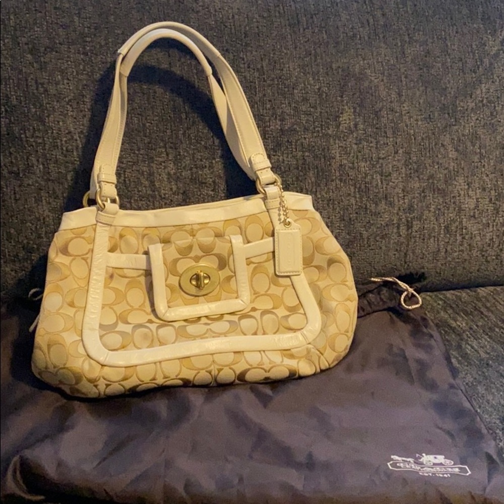 Coach Shoulder Bag
